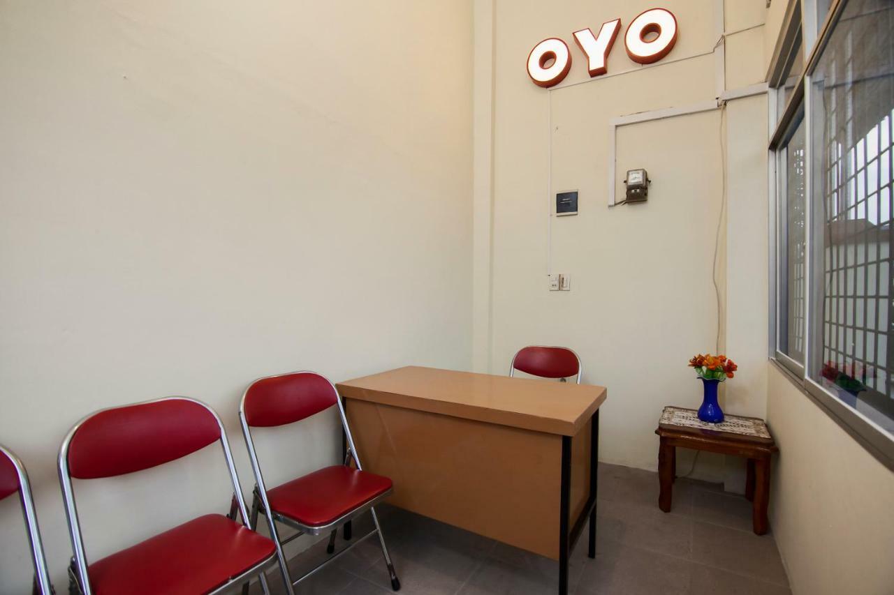 Oyo 885 Tangkul Residence Medan Eksteriør billede